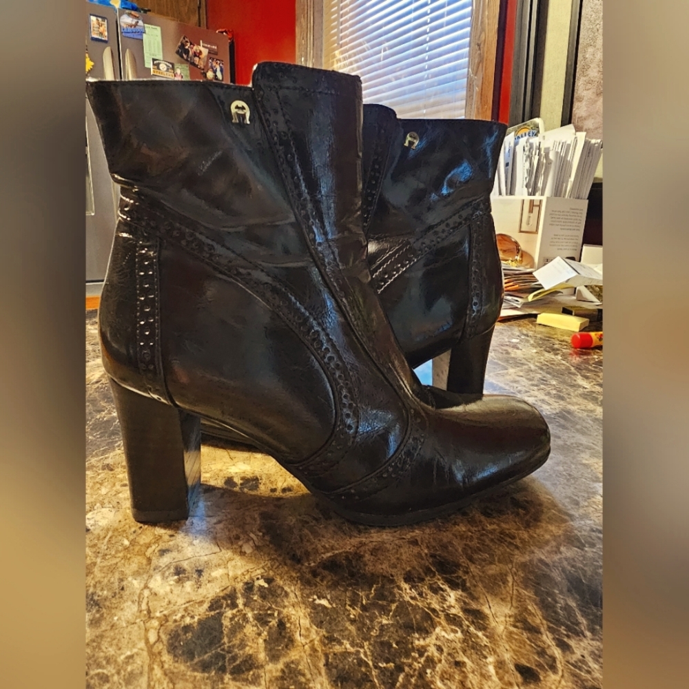 Etienne Aigner Booties